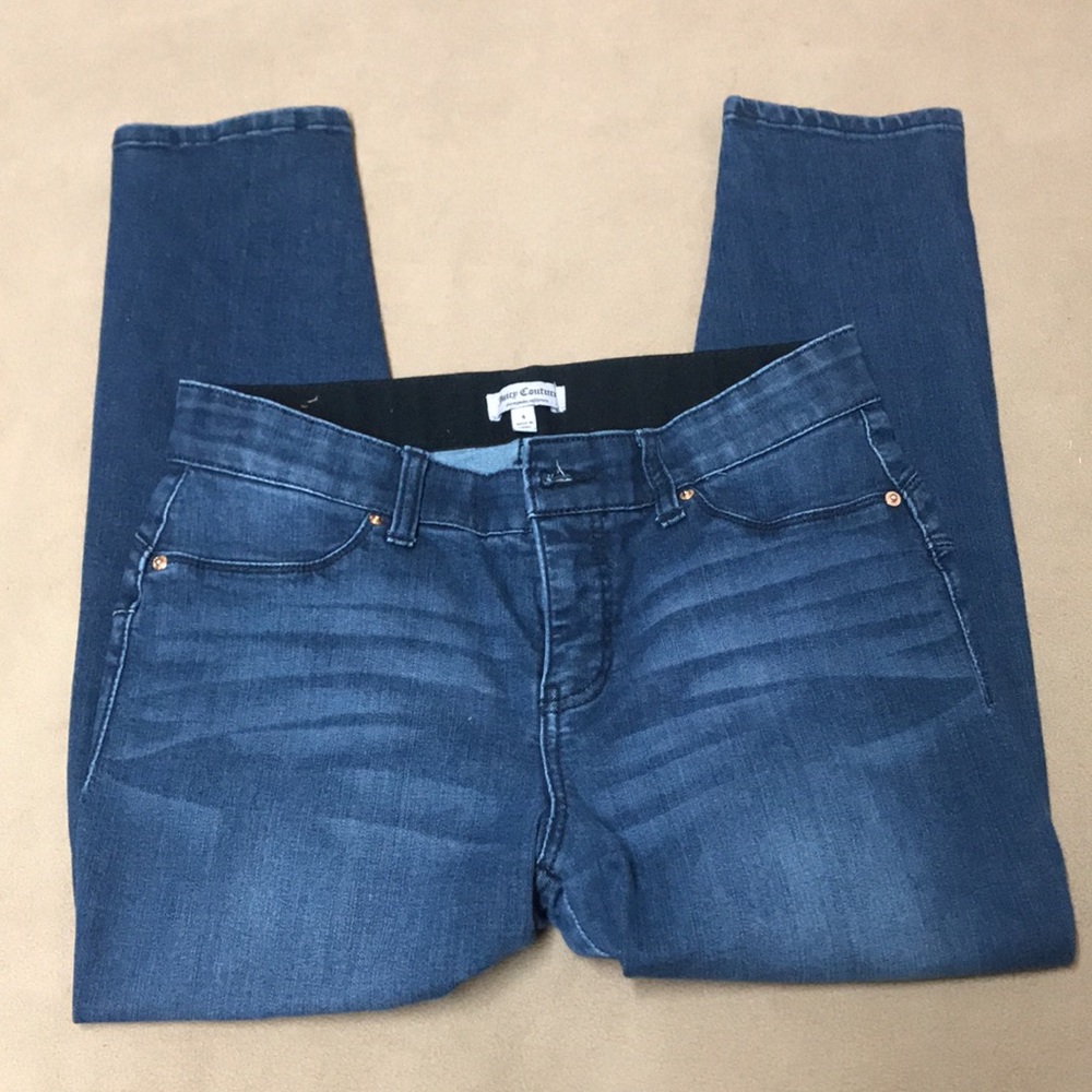 Juicy Couture Stretch  capri Jeans Size:4